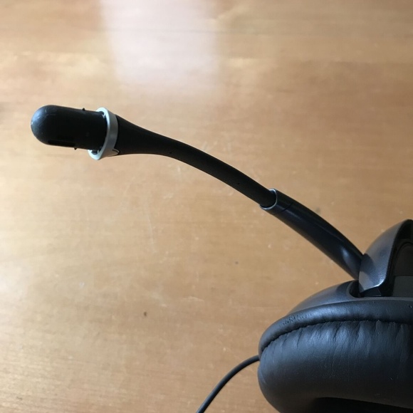 Plantronics Wired Headset With Mic. - Picture 6 of 6